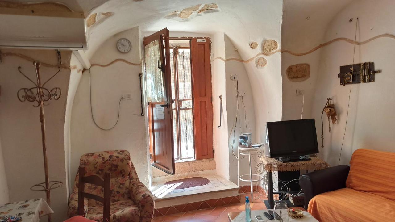Casa Ele - Casa Indipendente Con Cucina - Bikes Friendly Διαμέρισμα Σάσαρι Εξωτερικό φωτογραφία