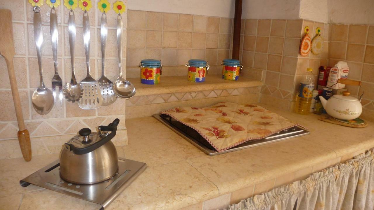Casa Ele - Casa Indipendente Con Cucina - Bikes Friendly Διαμέρισμα Σάσαρι Εξωτερικό φωτογραφία